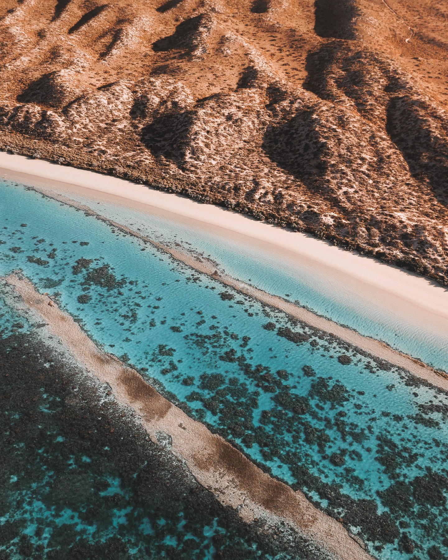 Perth to Exmouth itinerary stop at Coral Bay in Western Australia