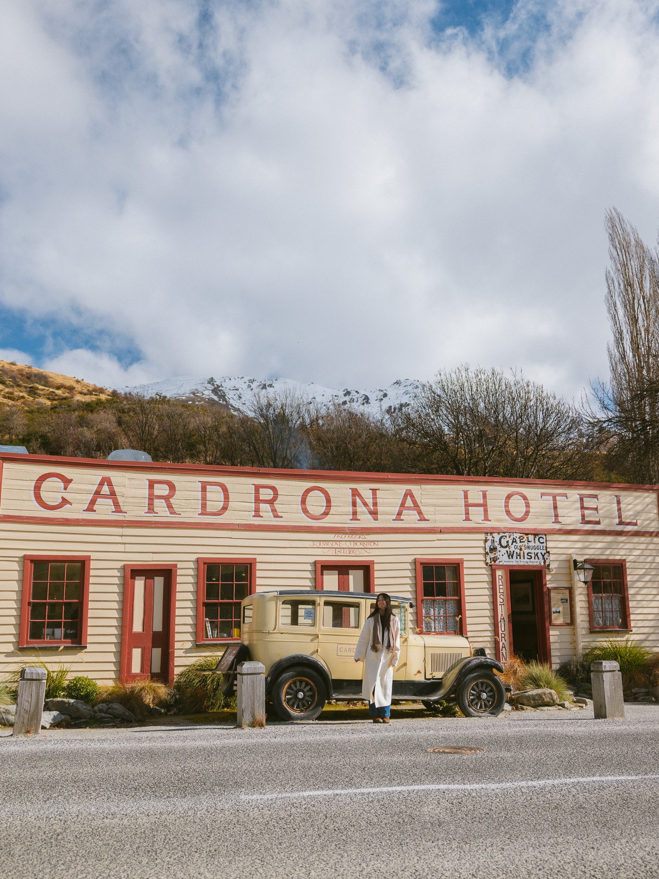Historic Cardrona Hotel between Queenstown and Wanaka